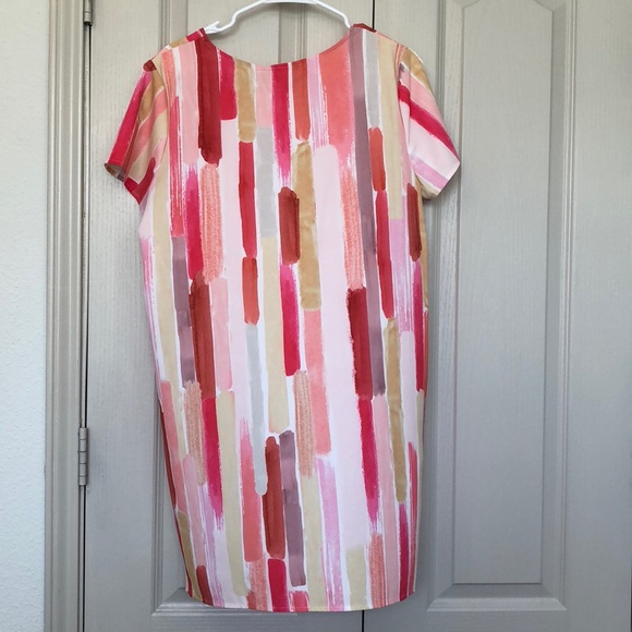 NWT minkpink multi color short sleeve dress - Picture 3 of 5